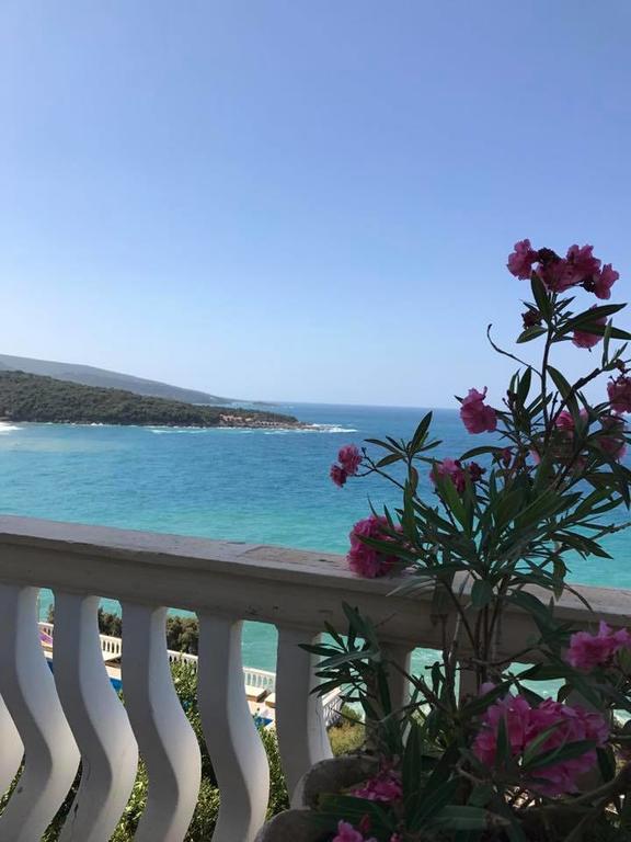 Guesthouse Oaza Emi Dobra Voda Eksteriør billede