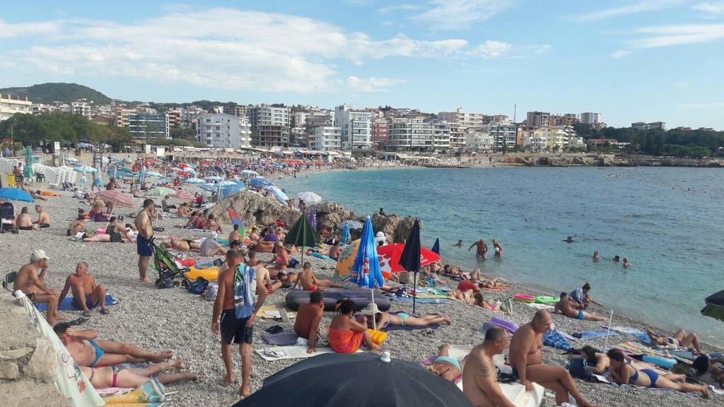 Guesthouse Oaza Emi Dobra Voda Eksteriør billede