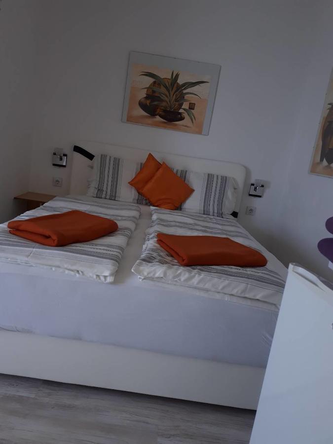 Guesthouse Oaza Emi Dobra Voda Eksteriør billede