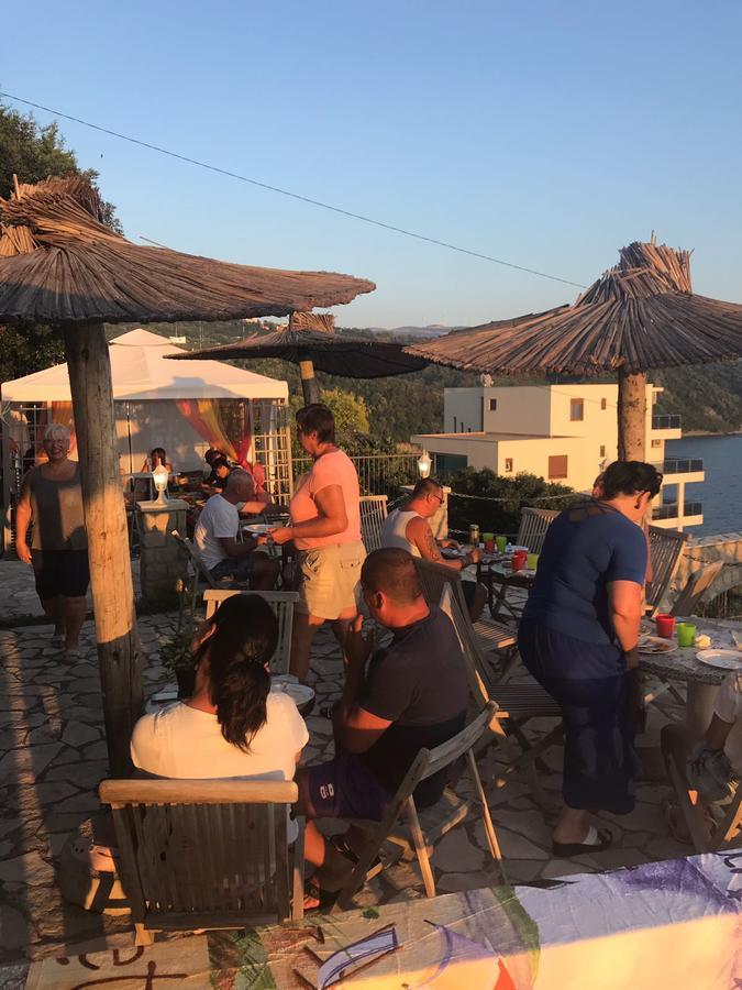 Guesthouse Oaza Emi Dobra Voda Eksteriør billede